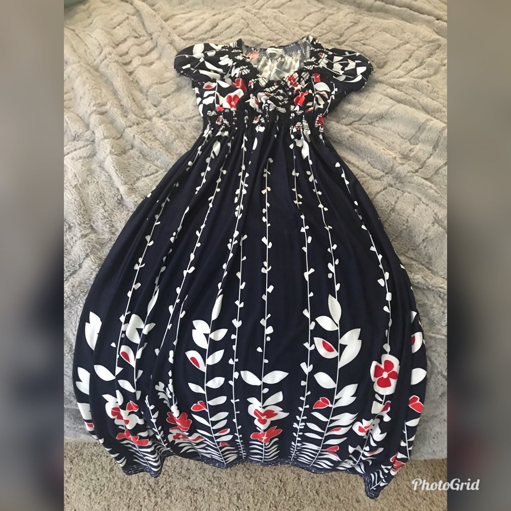 Floral dress size large